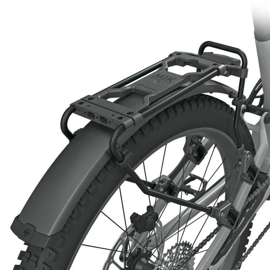 Garde-boue arrière adapté au porte-bagages pour vélo Infinity Universal de SKS