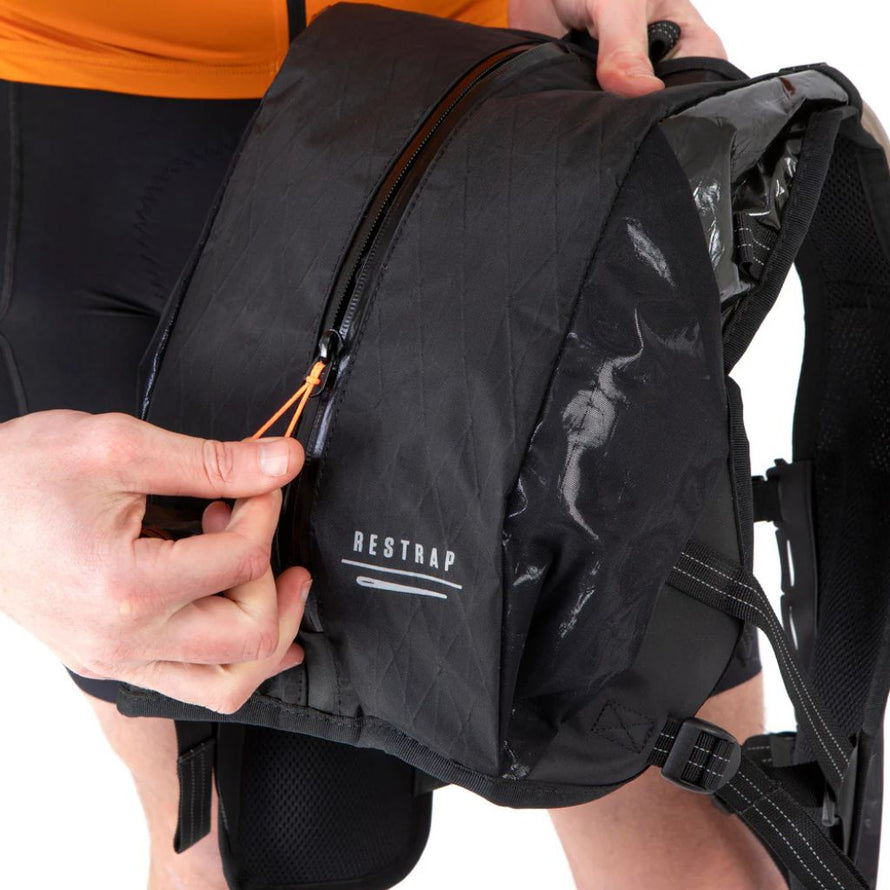 Poche arrière imperméable du gilet d’hydratation Restrap avec fermeture étanche