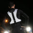 Gilet reflechissant velo Wowow Nova modele argent avec bande noire pour une visibilite maximale la nuit