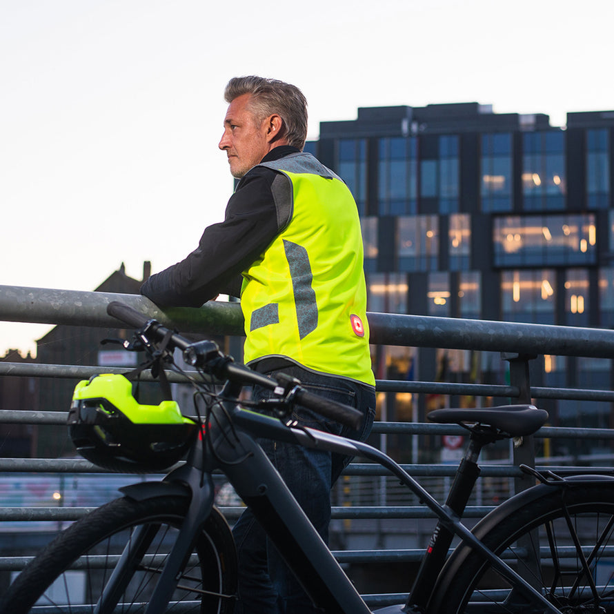 fahrradweste mit licht Wowow Jacket Tegra Fahrrad-Sicherheitsweste mit integrierter USB-Beleuchtung