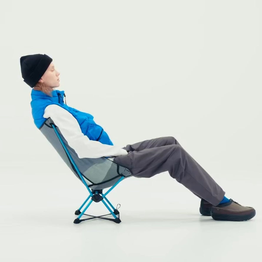 Chaise pliable ultralégère Helinox Chair Zero LT pour détente confortable en extérieur lors d'activités vélo et camping