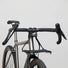 Porte bagages avant Jack the bike rack en aluminium noir léger et résistant pour vélo urbain polyvalent