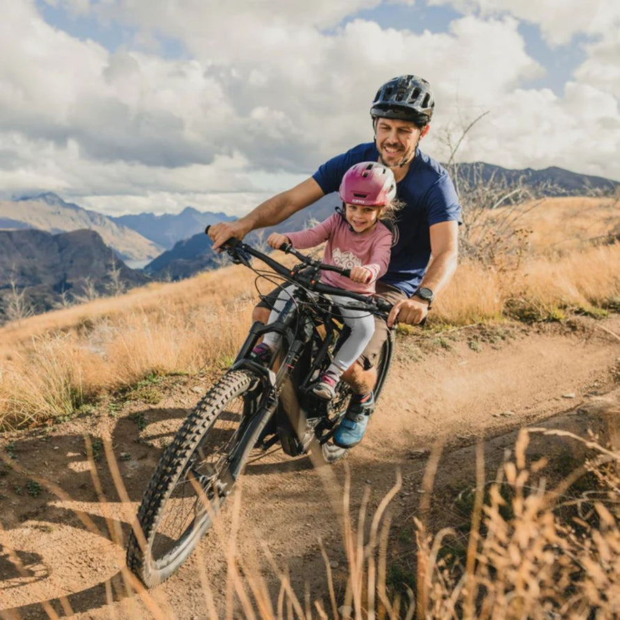 Siège vélo enfant Kit combo pro evo Shotgun pour sécurité et confort lors des sorties nature en famille