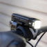 Lampe avant vélo Knog Blinder Pro 1000 avec 1000 lumens et fixation rapide pour une visibilité et sécurité accrues