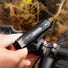 Lampe avant vélo Knog Blinder Pro 700 USB-C, éclairage LED puissant et rechargeable pour sécurité et visibilité optimale