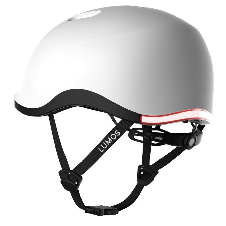 Casque vélo Lumos Nyxel blanc avec éclairage LED arrière intégré pour sécurité et visibilité du cycliste