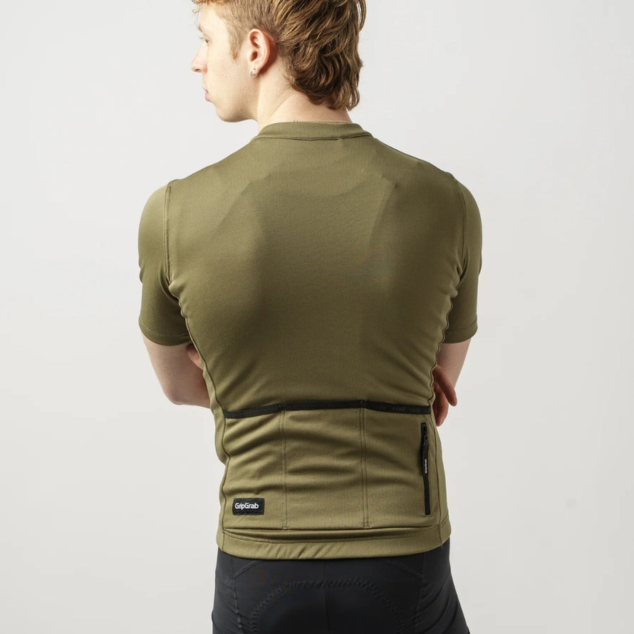 Vue dos maillot manches courtes GripGrab EXPLR Merinotech en laine merinos olive avec poches zippées