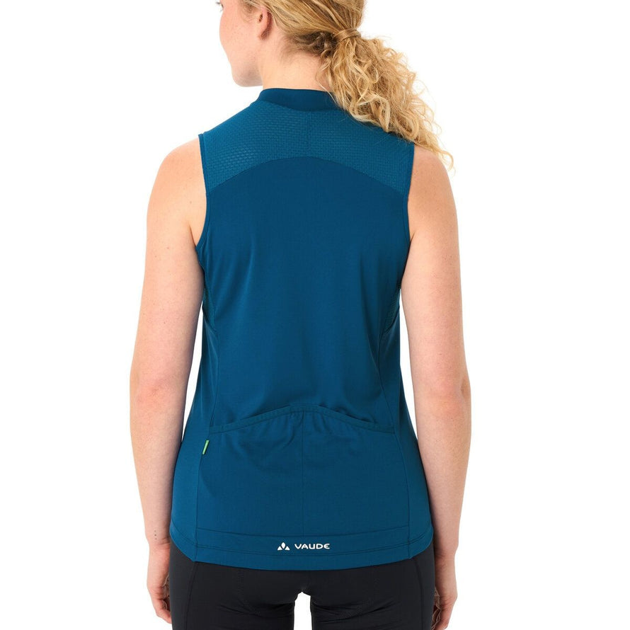 Maillot vélo sans manches femme Vaude Matera FZ bleu, respirant avec poches arrière pour sorties estivales