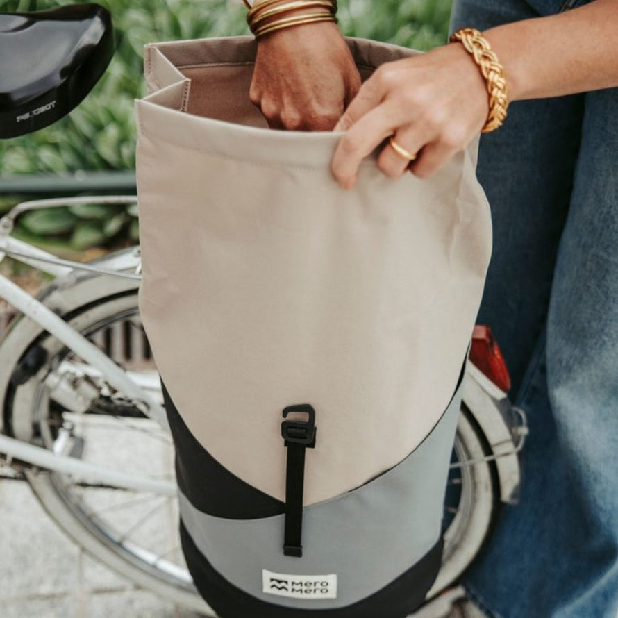 Sacoche Meromero Annecy Pocket 15L, sac à dos convertible, pratique et stylée pour cyclistes urbains