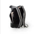 Sac a dos imperméable roll-top MeroMero Wanaka gris clair et noir, parfait pour les trajets à vélo en ville