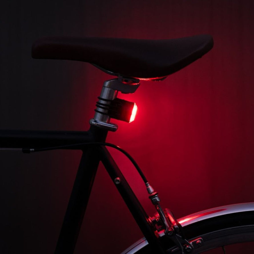 Mini lumieres magnetiques Shapeheart modele avant et arriere pour velo, compactes et lumineuses pour securite optimale
