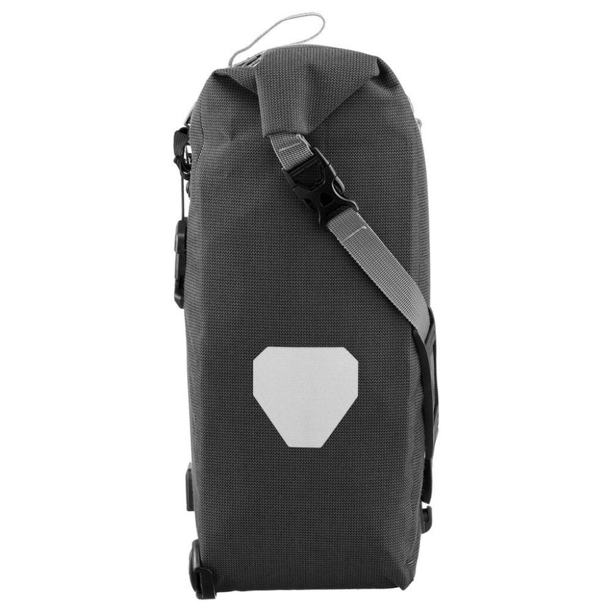 Sacoche arrière Ortlieb Back-Roller Urban QL3.1 20L vue profil avec bandoulière et fermeture robuste