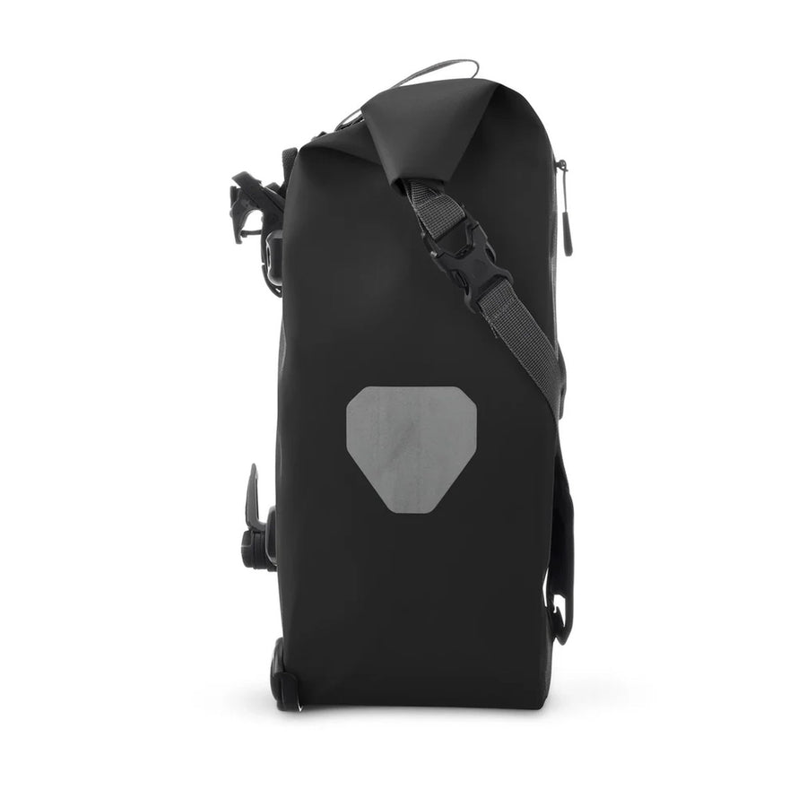 Sacoche arriere Ortlieb Back-Roller Zip-Pocket 20L avec protection reflechissante pour securite en velo