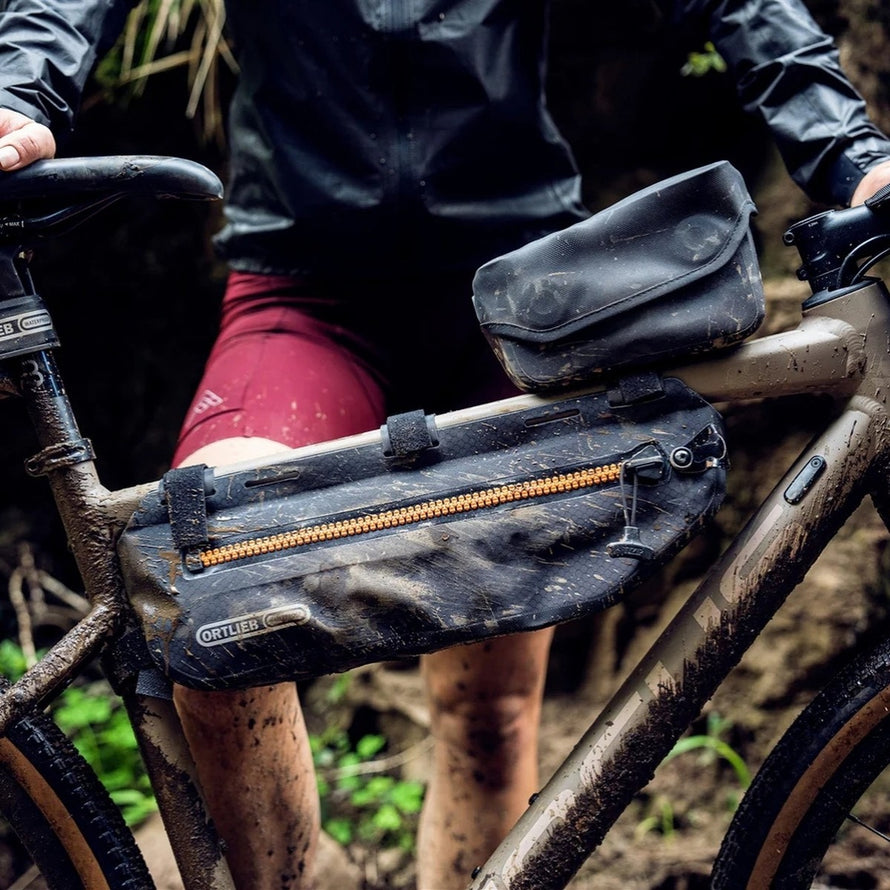Sacoche bikepacking TopTube Ortlieb pour cadre de velo, resistant a l eau et fixation velcro securisee