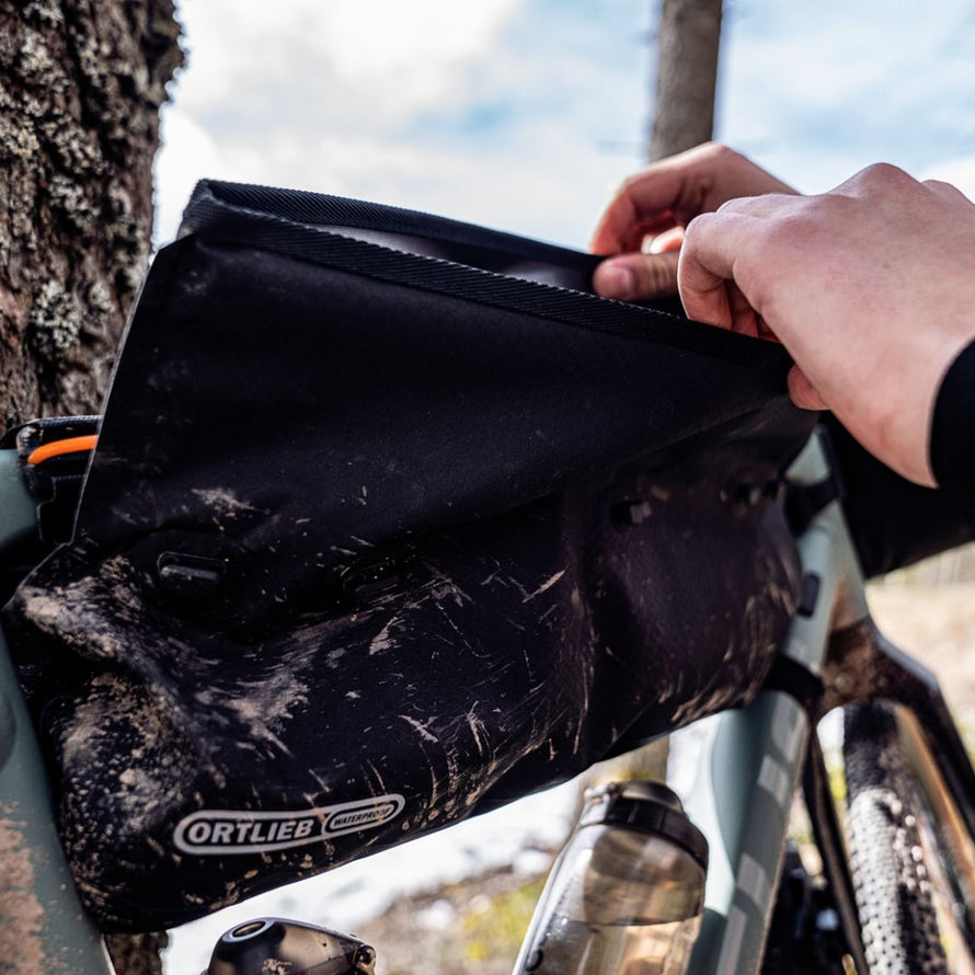 Ouverture sacoche frame pack