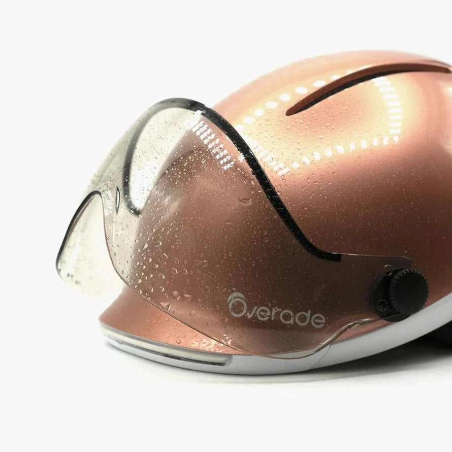 Casque Overade Life avec visiere LED, clignotants et frein stop pour securite active et confort du cycliste urbain