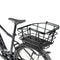 Panier arriere Topeak Urban Basket DX 22 L en metal noir installe sur un VTT robuste