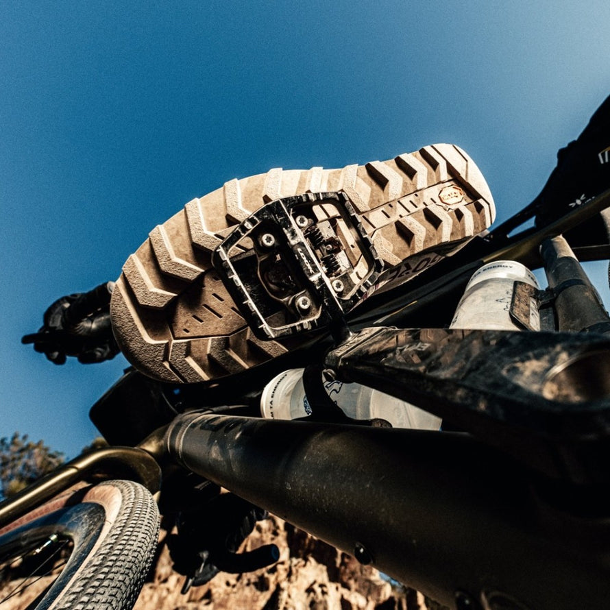 Pédales semi-automatiques Look X-Venture+ pour VTT offrant adhérence et contrôle optimal en terrain accidenté