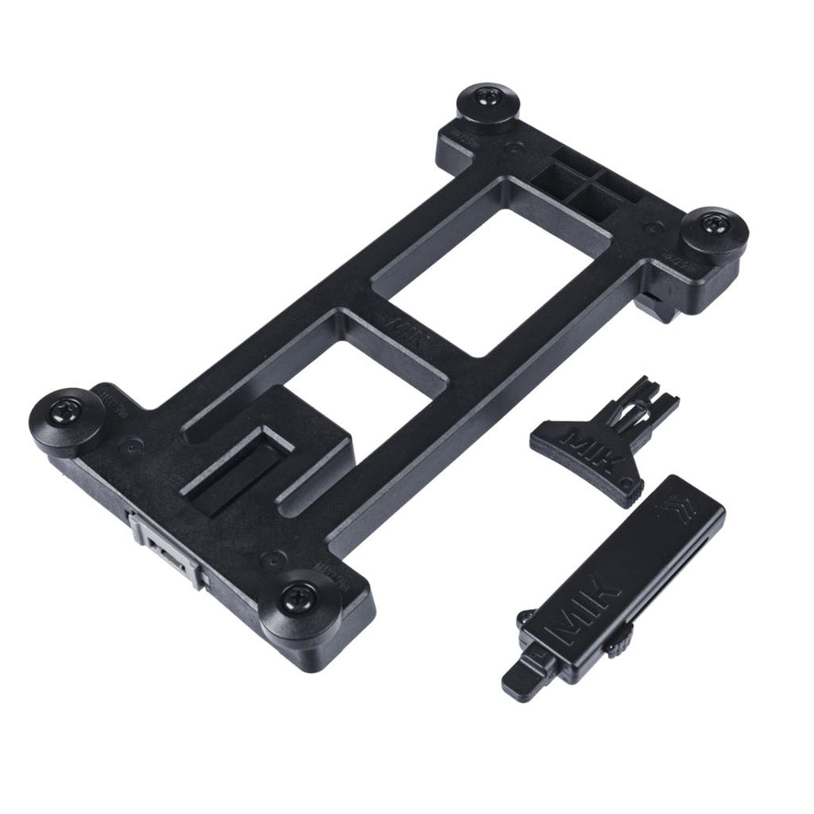 Plaque d'adaptation MIK pour fixer des accessoires sur un porte-bagages vélo