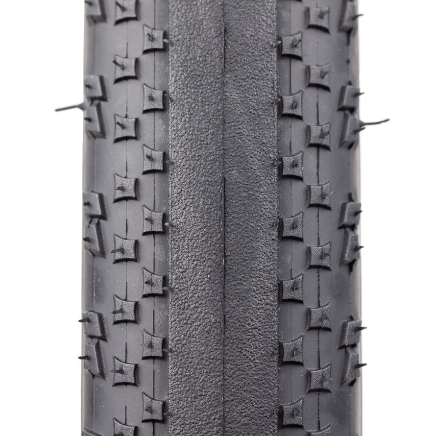 Pneu Gravel Hutchinson Caracal Hardskin Tubeless Ready 700 bande et crampons