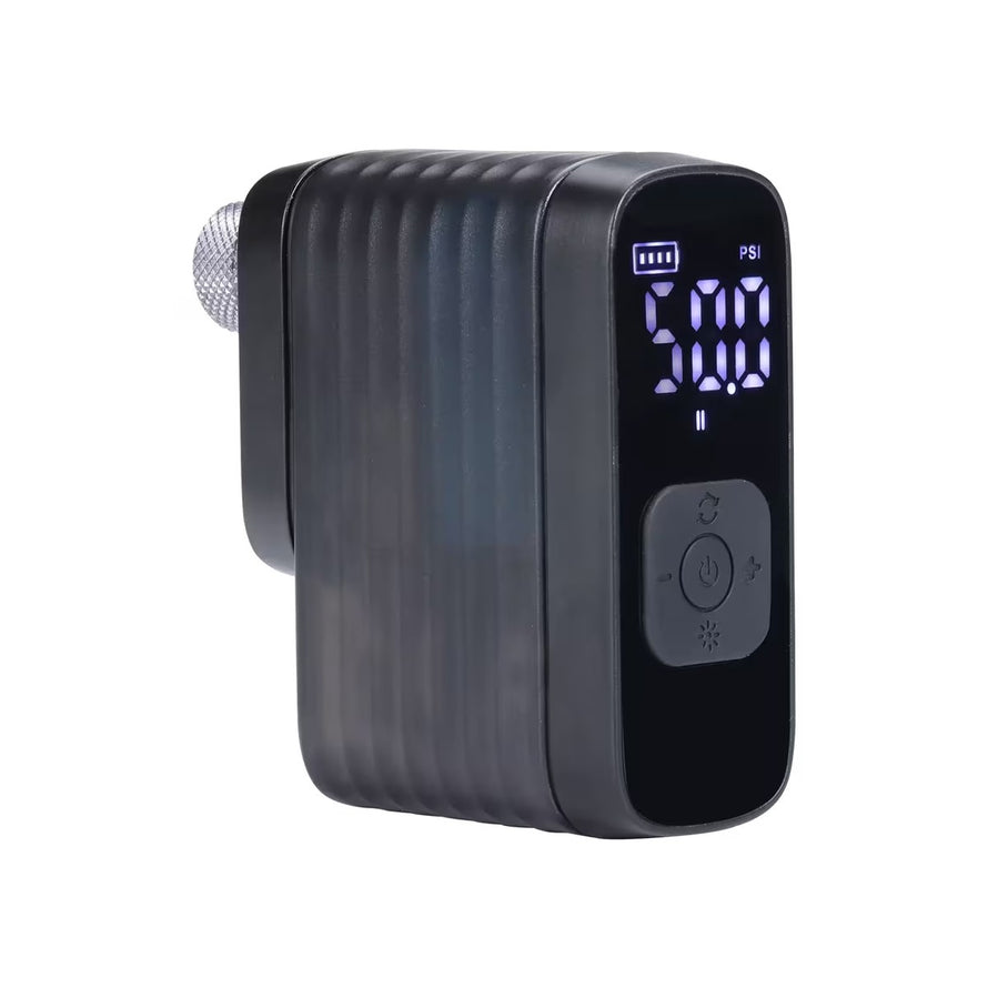 Pompe electrique compacte BBB BarBank 8,25 bars pour velo avec affichage digital precis et batterie integree