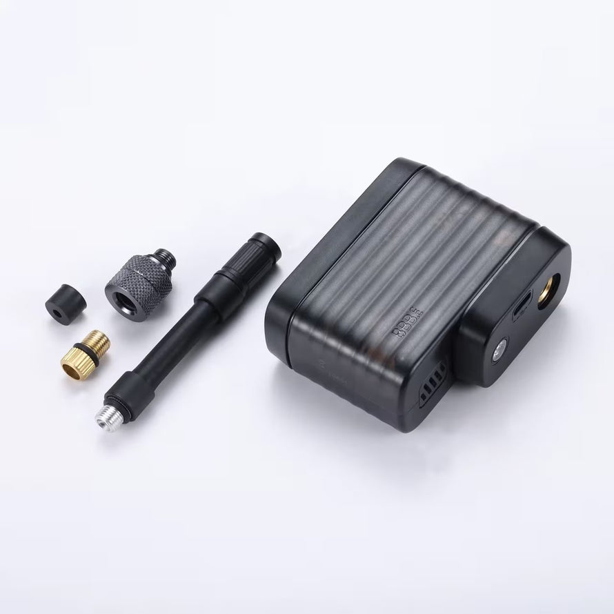 Pompe electrique velo BBB BarBank 8,25 bars avec accessoires pour un gonflage precis et rapide