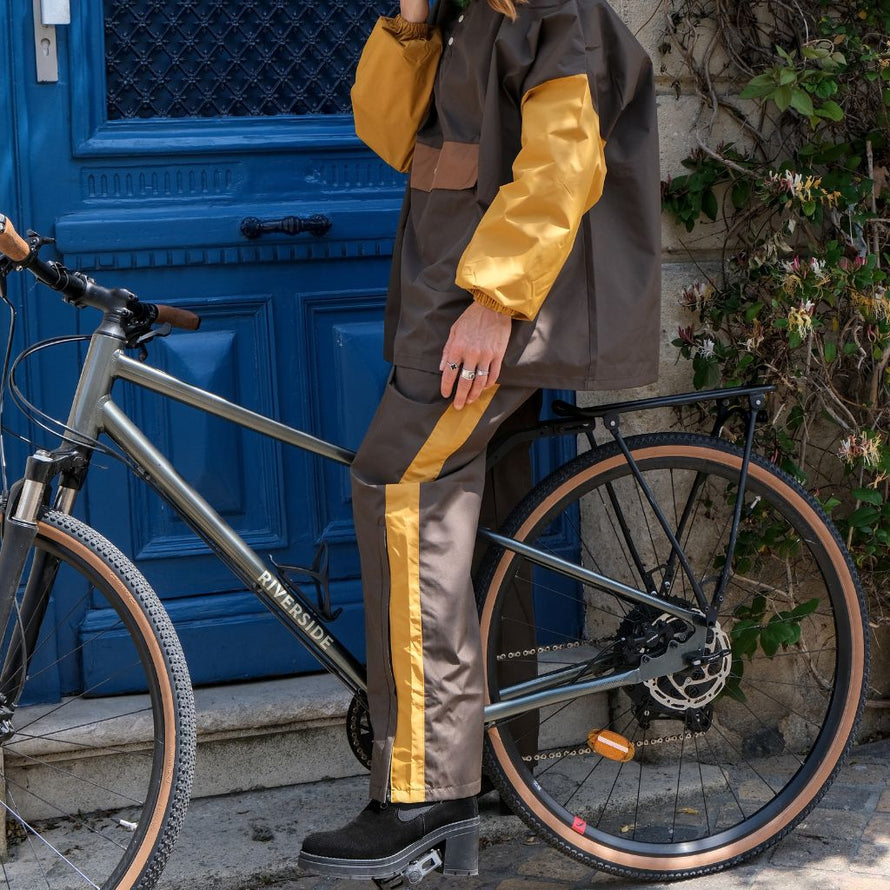 Poncho de pluie court Poule Party adulte Kaki vélo deperlant recyclé urbain ville pratique capuche style original 