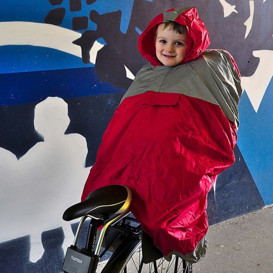 Poncho imperméable pour enfant sur porte-bébé vélo R FLECT