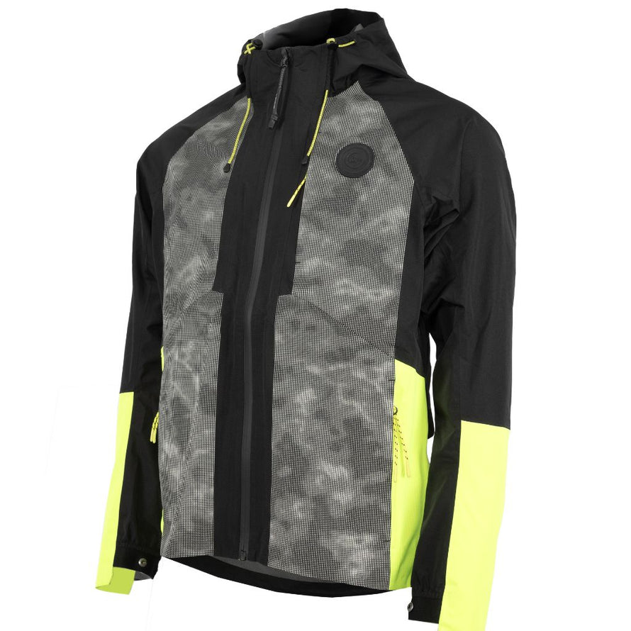 Détail de la veste respirante Wowow Etna, vêtement de pluie réfléchissant et étanche pour la pratique du vélo.