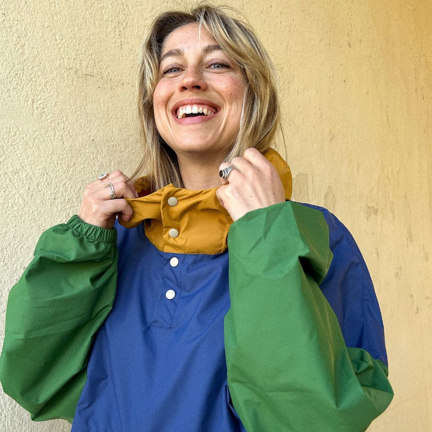 Poncho vélo femme élégant Poule Party Ash Blue