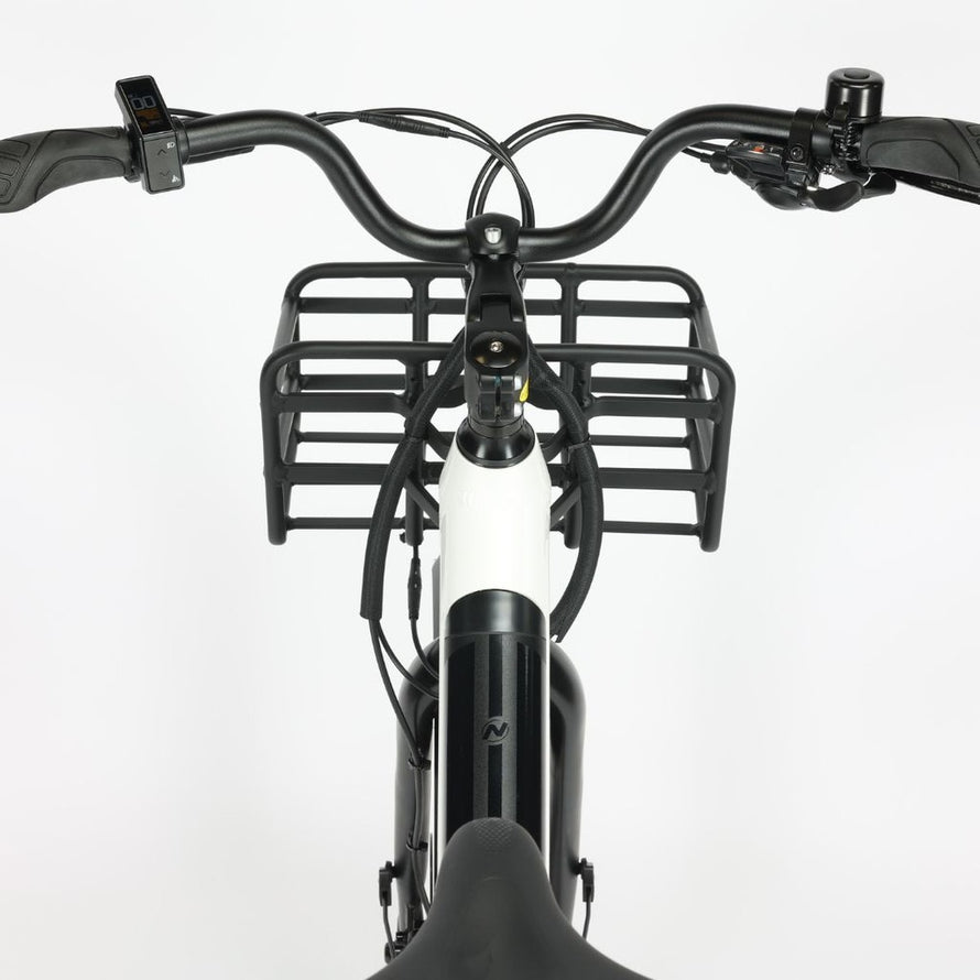 Porte-bagage avant PNA pour vélo Nakamura en acier noir, design fonctionnel et capacité renforcée pour transport fiable