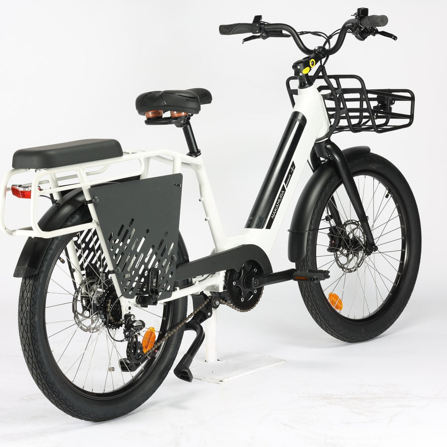 Porte-bagage avant PNA pour vélo Nakamura en acier noir, robuste et idéal pour un transport sécurisé et pratique