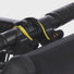 Fixation rapide du bras d'accessoires Apidura sur sacoche guidon pour équipements supplémentaires