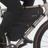 Sacoche de cadre Apidura Expedition en utilisation sur vélo chargé pour voyage bikepacking