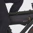 Installation sacoche de cadre sur vélo avec fixation stable et compacte