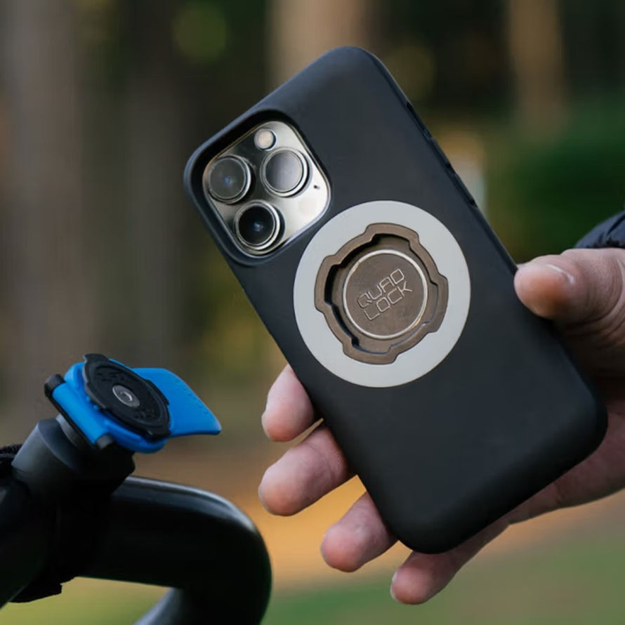 Coque QuadLock pour vélo avec fixation rapide, compatible smartphone, parfaite pour cyclistes exigeants