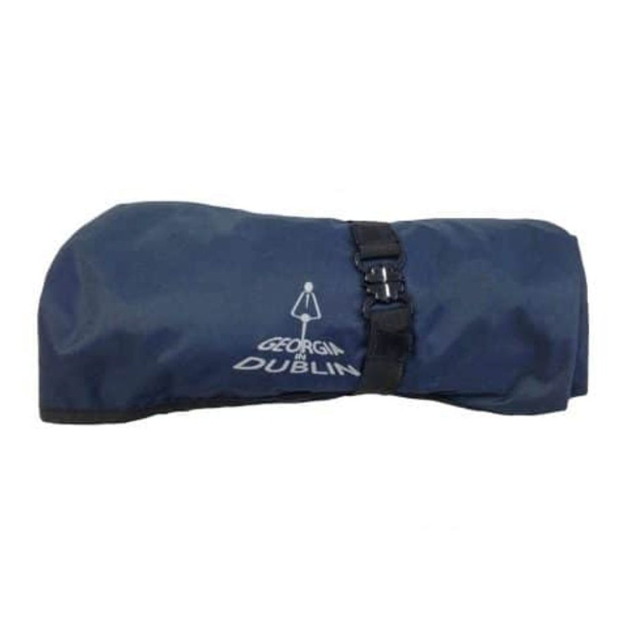 La jupe de pluie Rainwrap protège les jambes de la pluie à vélo et se range de façon compacte