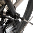 Installation du porte-bagages Restrap Switch Rack sur vélo tout-terrain, robuste et facile à monter