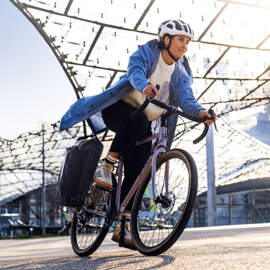 Sac à dos Ortlieb Vario Lite convertible en sacoche vélo noir et stylé