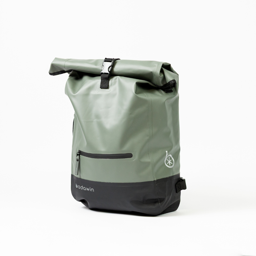 Vue avant du sac convertible en sacoche vélo Badawin Anna 27 L gris