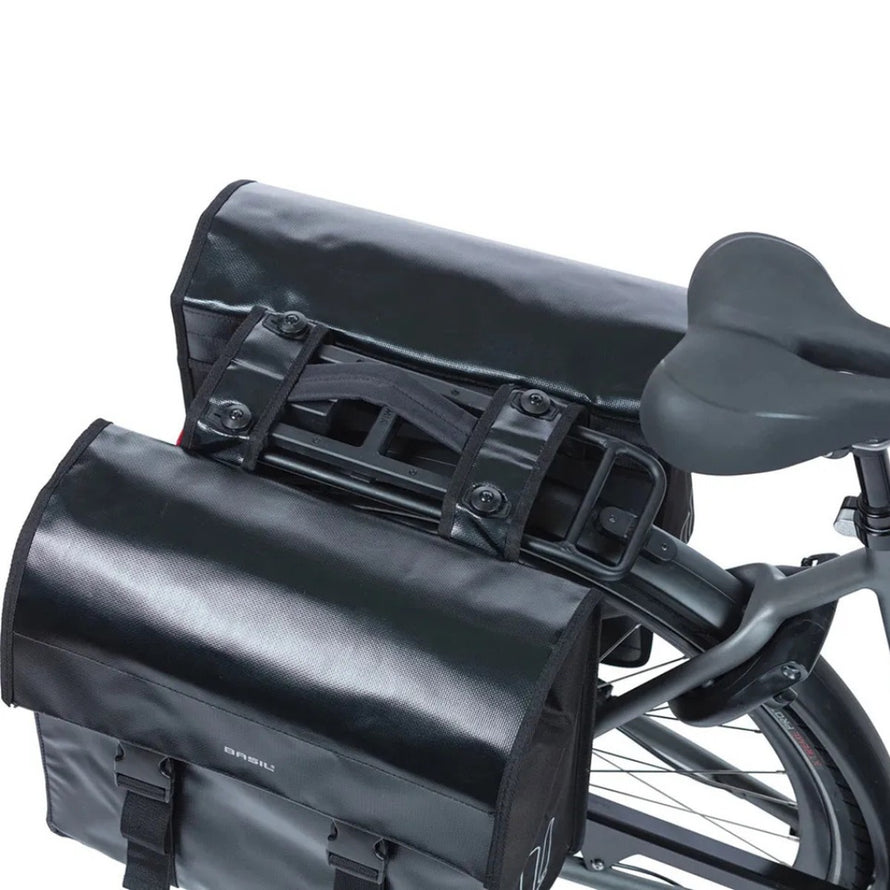 Sacoche double amovible Basil Urban Load MIK 2 x 26,5L noire pour vélo avec fixation rapide