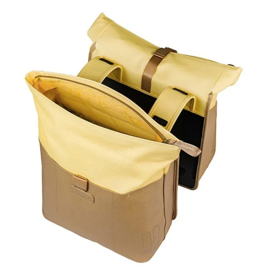 Sacoche double Basil Vive 35L jaune beige étanche pour porte-bagages vélo, grande capacité et protection contre la pluie