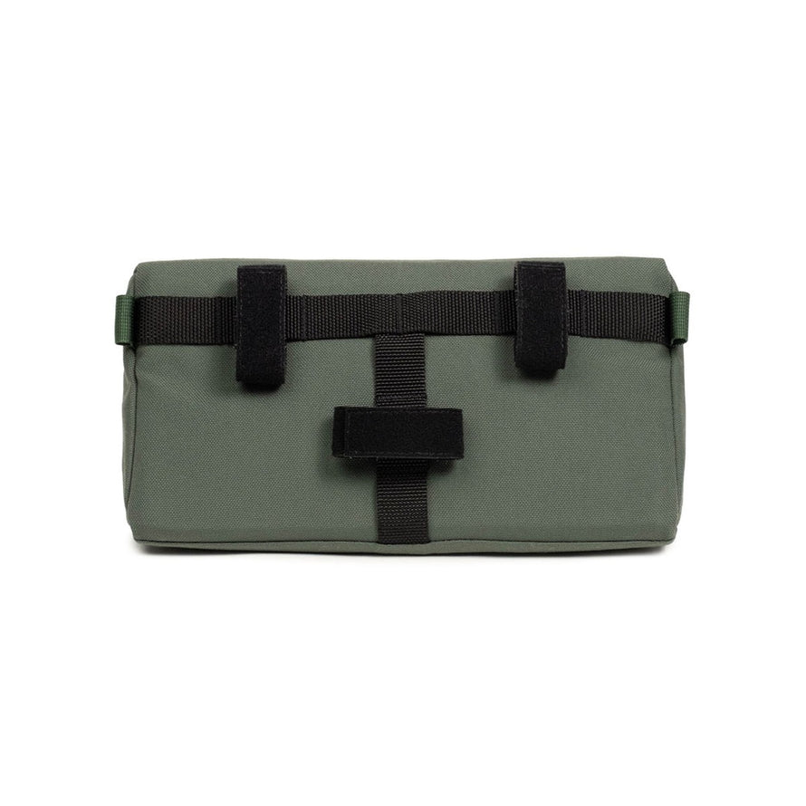 Sacoche de guidon vélo Topo Designs Bike Bag 3L en tissu vert avec sangles noires robustes
