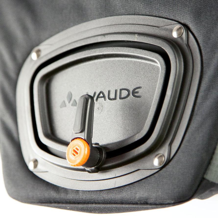 Sacoche occasion triple Vaude Karakorum Pro pour voyages à vélo 65L