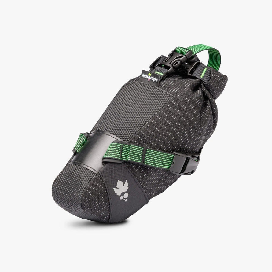 Sacoche de selle bikepacking Adventure Cluster WP de Miss Grape, étanche et résistante pour aventures prolongées