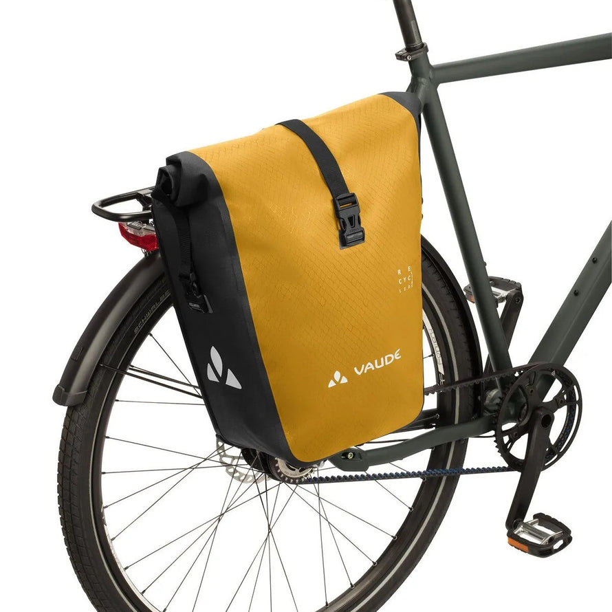 Sacoche vélo Vaude Aqua Back 24L recyclée, anti-pluie, idéale pour vélotaf urbain et transport sécurisé
