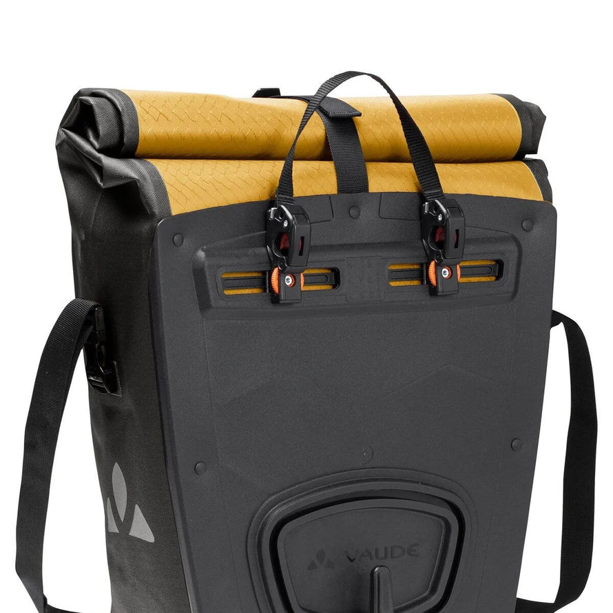 Sacoche vélo Vaude Aqua Back 24L recyclée, résistante et imperméable pour un usage urbain quotidien