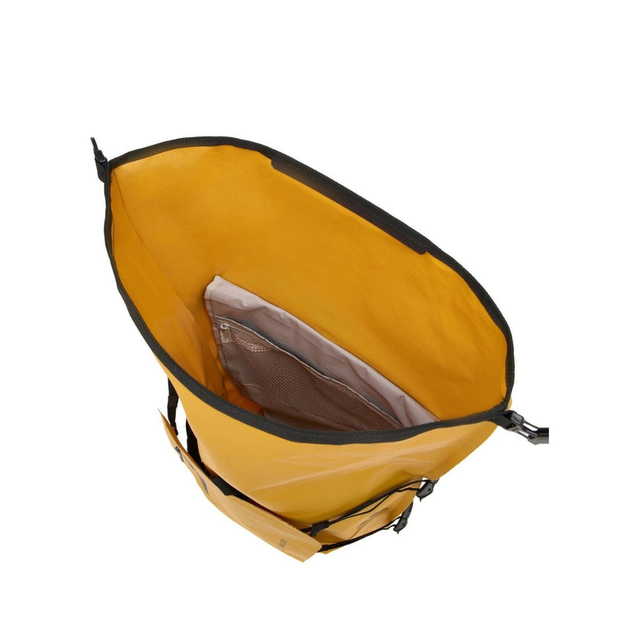 Sacoche de velo Vaude Free Cargo jaune avec grand compartiment interieur organise pour un transport facile et securise