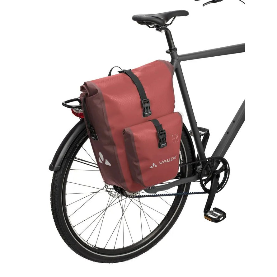 vaude fahrradtasche lava Vaude Aqua Back Plus aus recyceltem Material – 2 × 25,5L Fahrradtaschen