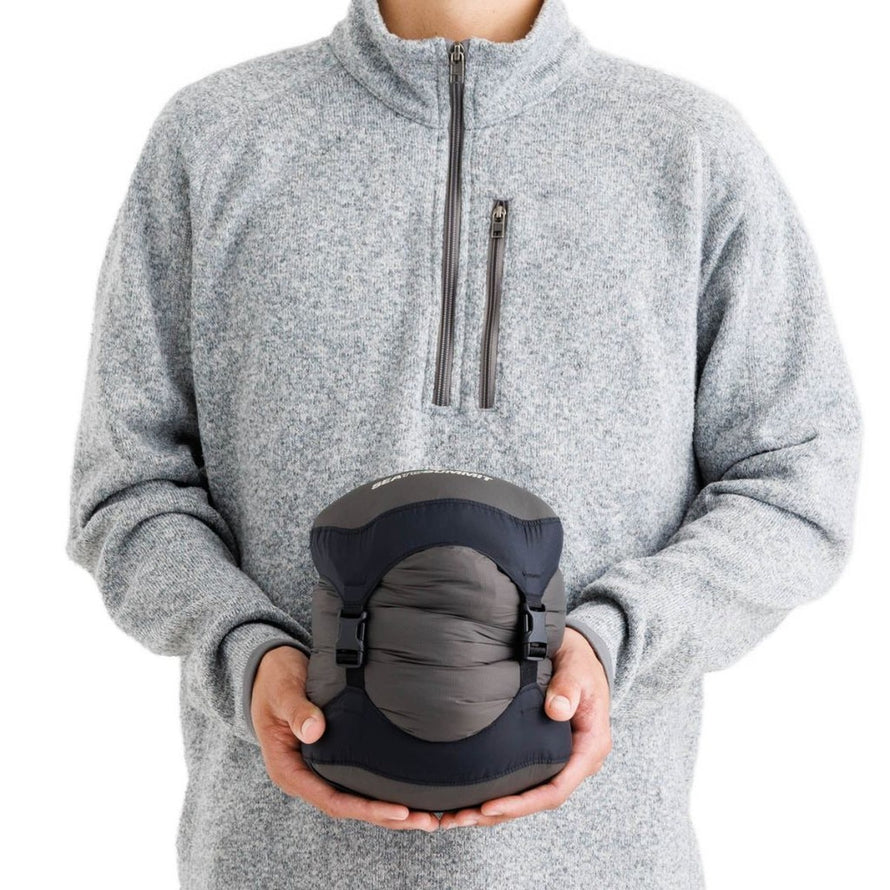 Sac de couchage Spark Pro Sea to Summit ultra compact avec housse de compression pour randonnée et camping